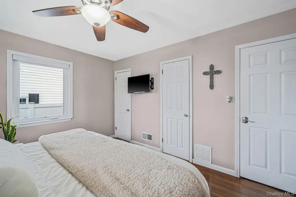 78 Emerson Avenue Levittown NY 11756