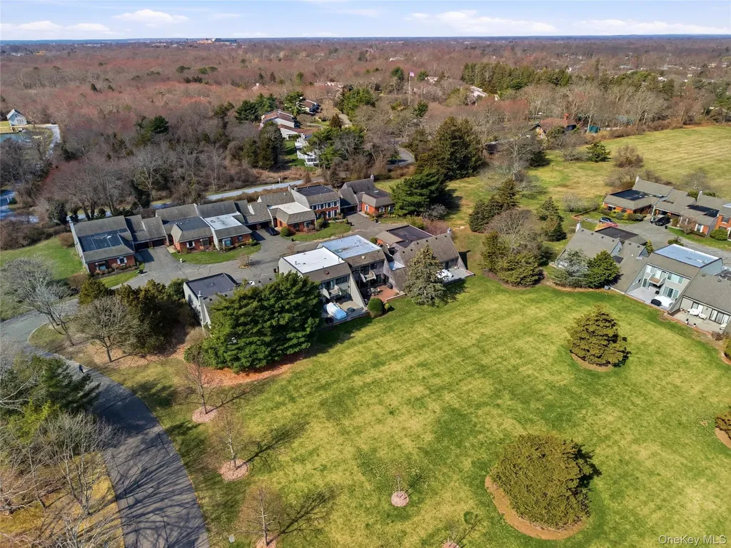 282 Helm Lane Bay Shore NY 11706