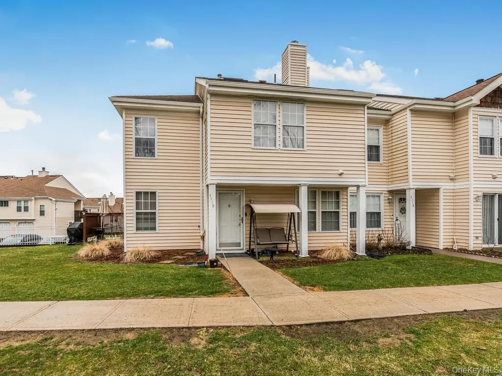 4116 Whispering Hills Chester NY 10918