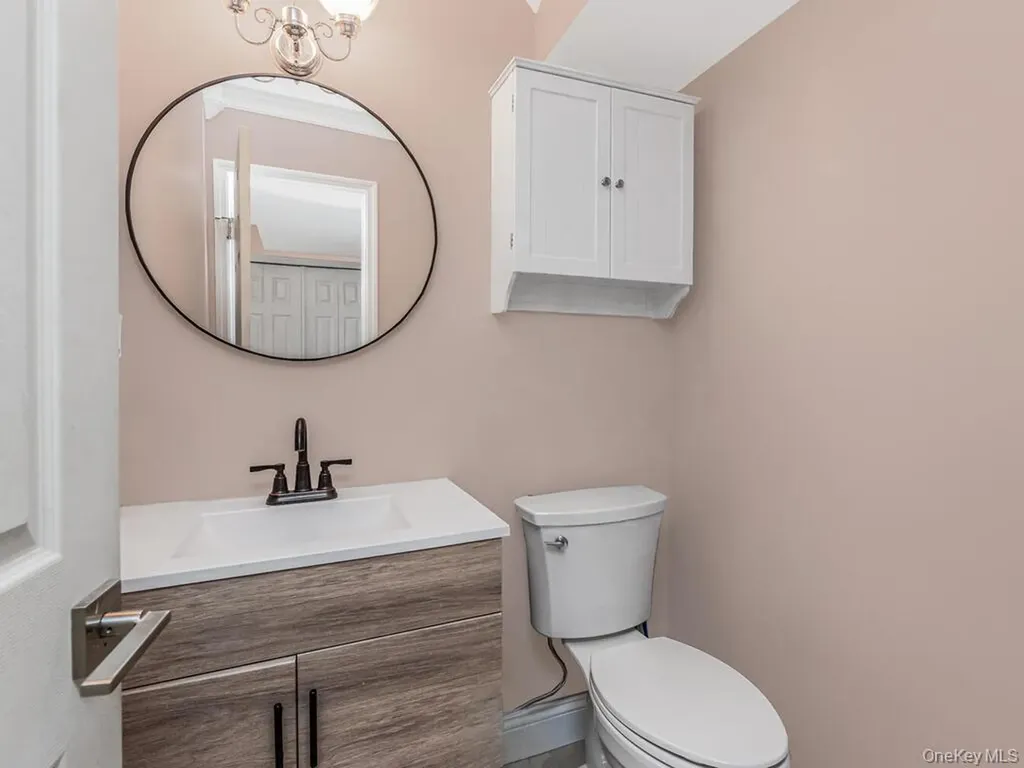 4116 Whispering Hills Chester NY 10918