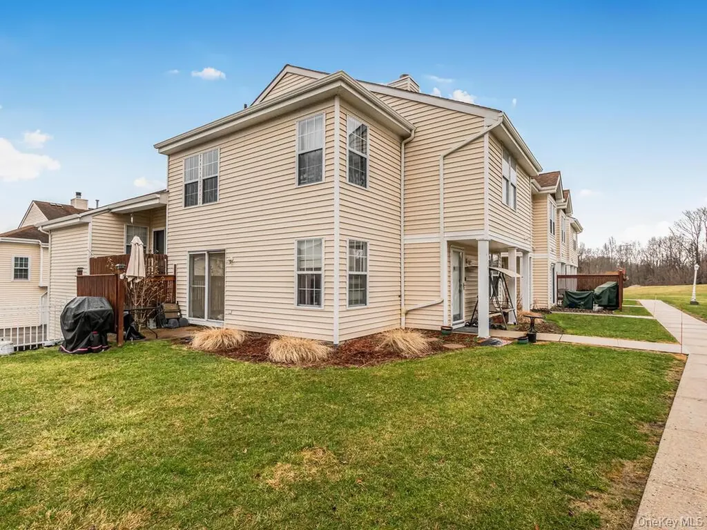 4116 Whispering Hills Chester NY 10918