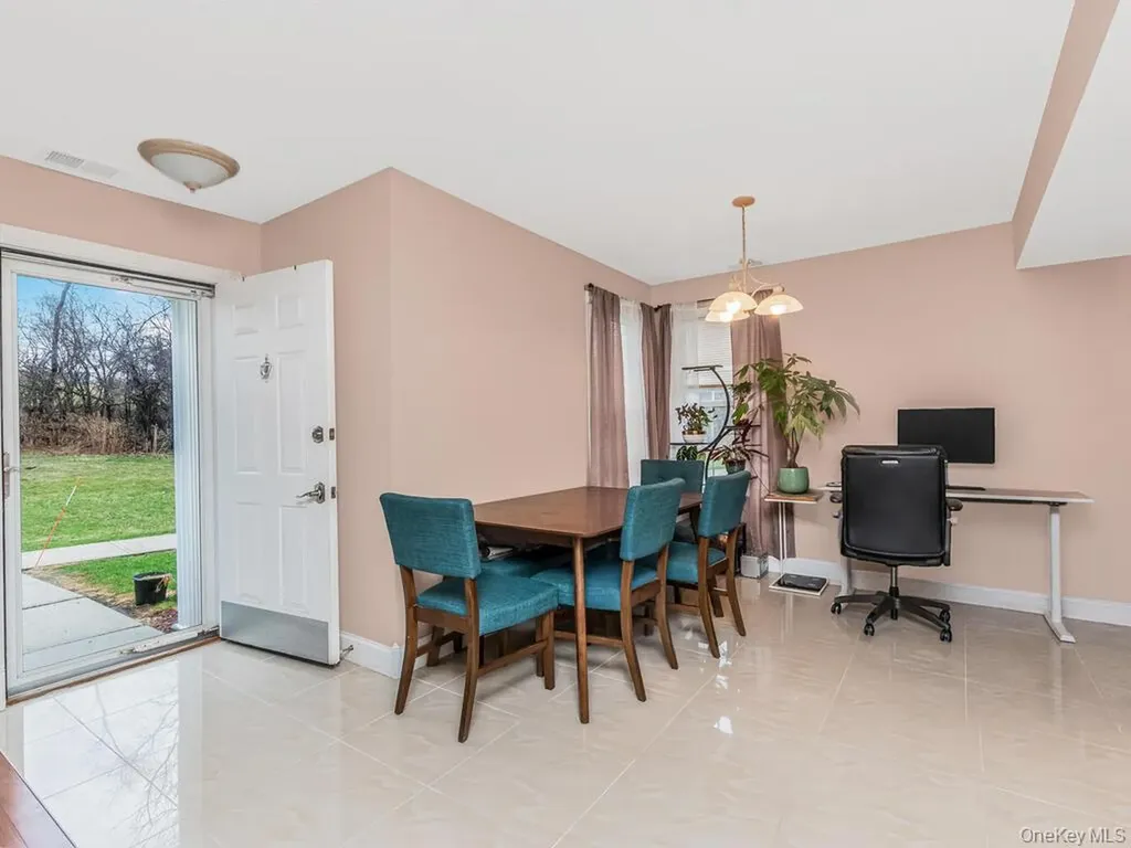 4116 Whispering Hills Chester NY 10918