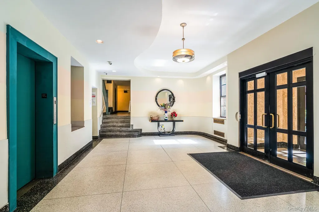 3017 Riverdale Avenue Bronx NY 10463