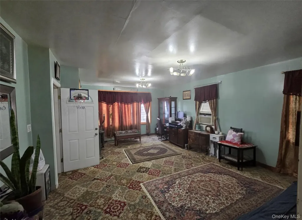 14706 15th Drive Whitestone NY 11357
