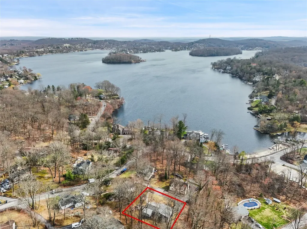 11 Split Rock Road Mahopac NY 10541