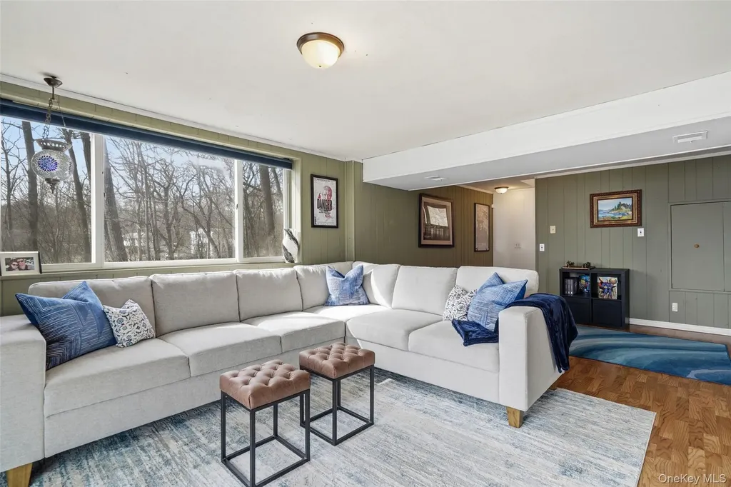 11 Split Rock Road Mahopac NY 10541