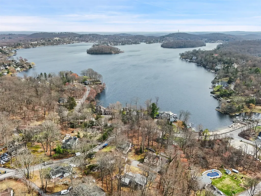 11 Split Rock Road Mahopac NY 10541