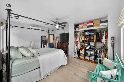 2033 Hering Avenue Bronx NY 10461