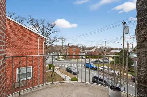 2033 Hering Avenue Bronx NY 10461