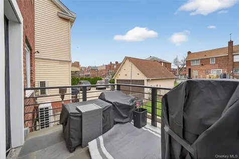 2033 Hering Avenue Bronx NY 10461