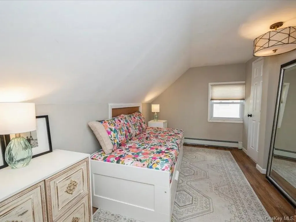 8 Crabtree Lane Levittown NY 11756
