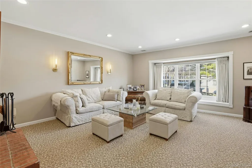 78 Hidden Ridge Drive Syosset NY 11791