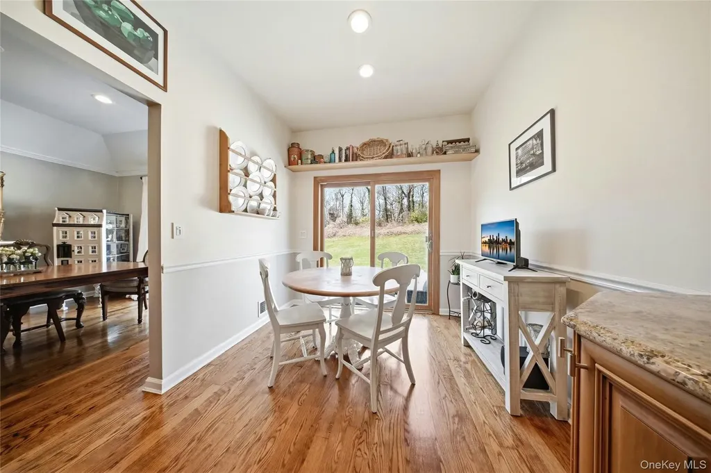 78 Hidden Ridge Drive Syosset NY 11791