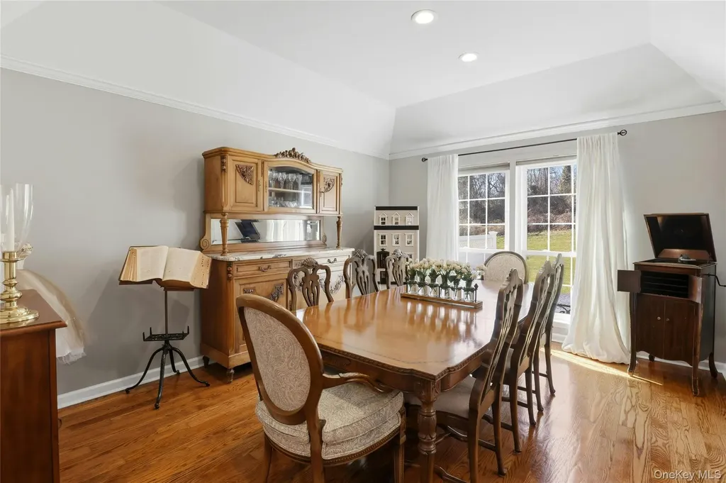 78 Hidden Ridge Drive Syosset NY 11791