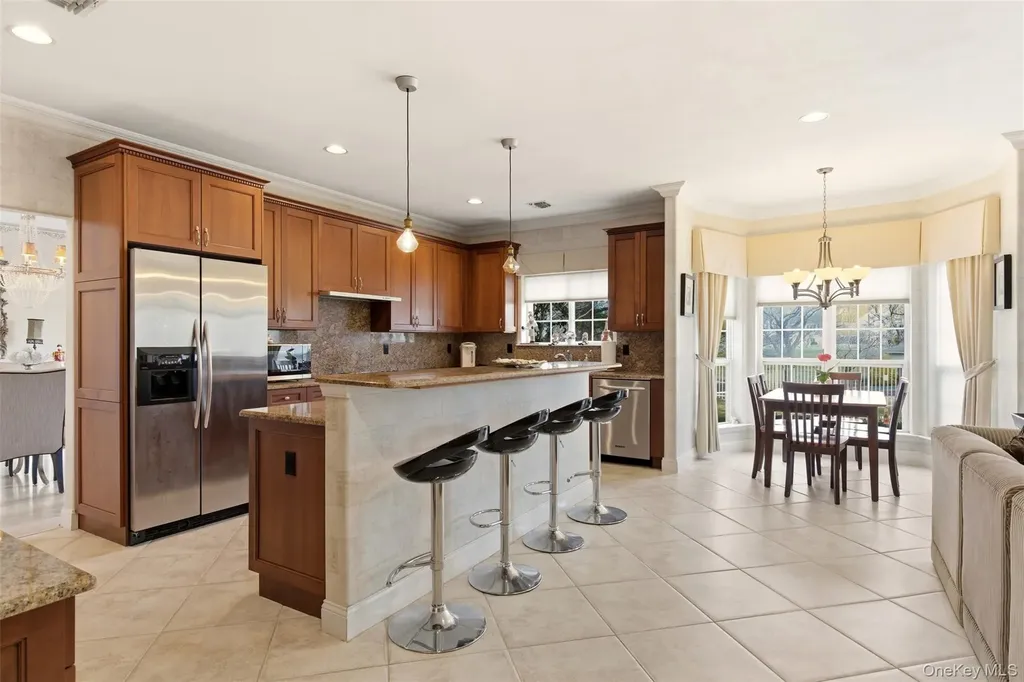 171 Hamlet Drive Mount Sinai NY 11766