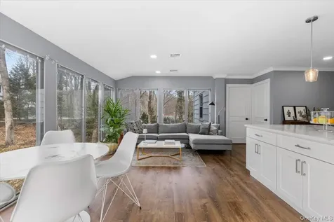 111 Spier Road Scarsdale NY 10583