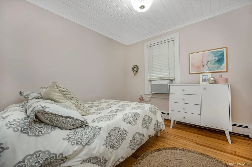96 Oregon Street Long Beach NY 11561