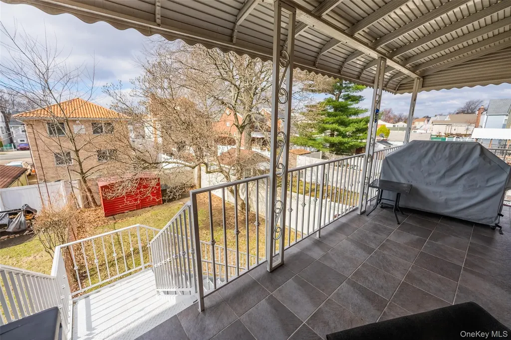 3214 Rawlins Avenue Bronx NY 10465