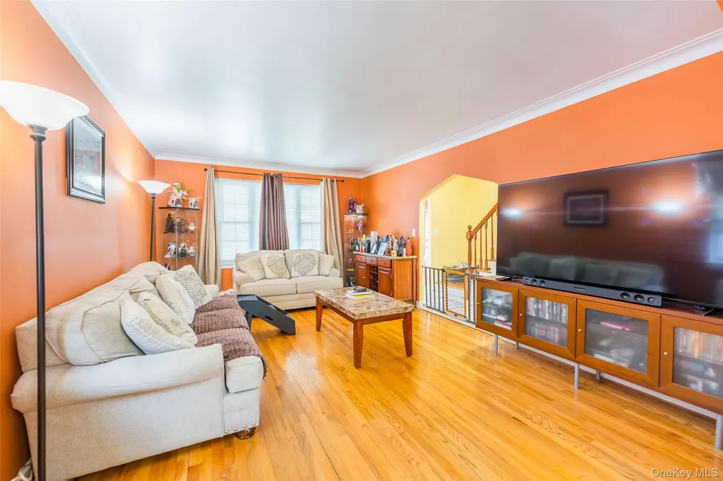 3214 Rawlins Avenue Bronx NY 10465