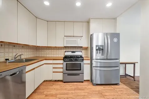 356 Central Park Avenue Scarsdale NY 10583