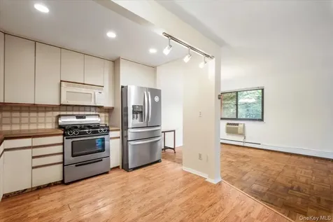356 Central Park Avenue Scarsdale NY 10583