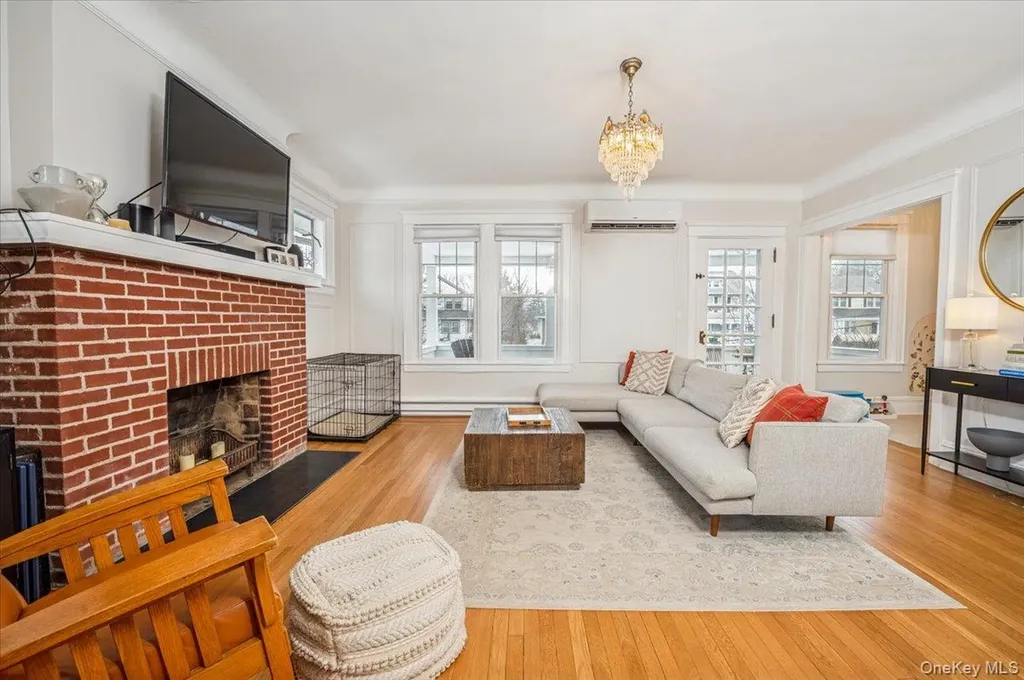 36 Grand Boulevard Scarsdale NY 10583