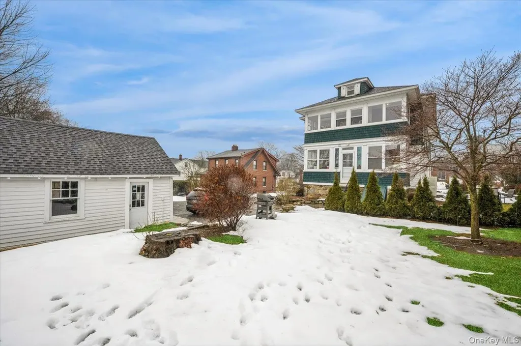 36 Grand Boulevard Scarsdale NY 10583