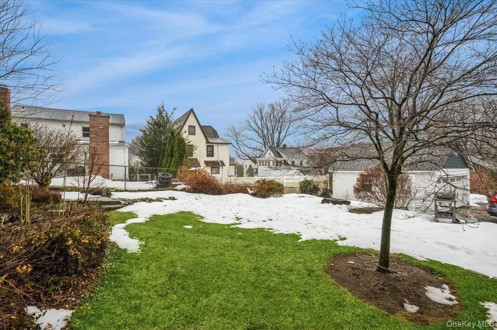 36 Grand Boulevard Scarsdale NY 10583