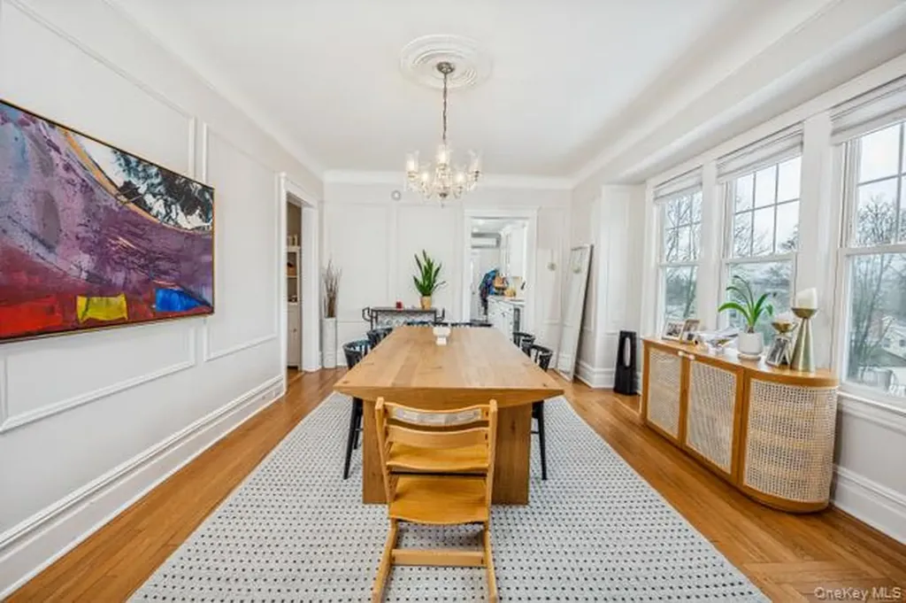 36 Grand Boulevard Scarsdale NY 10583
