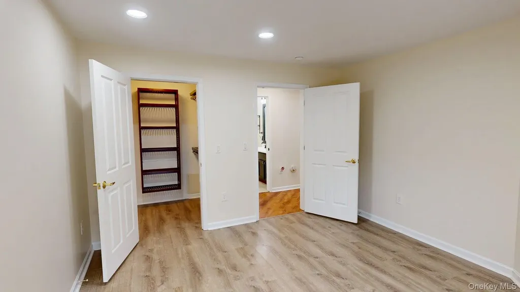 1109 Round Pointe Drive Haverstraw NY 10927