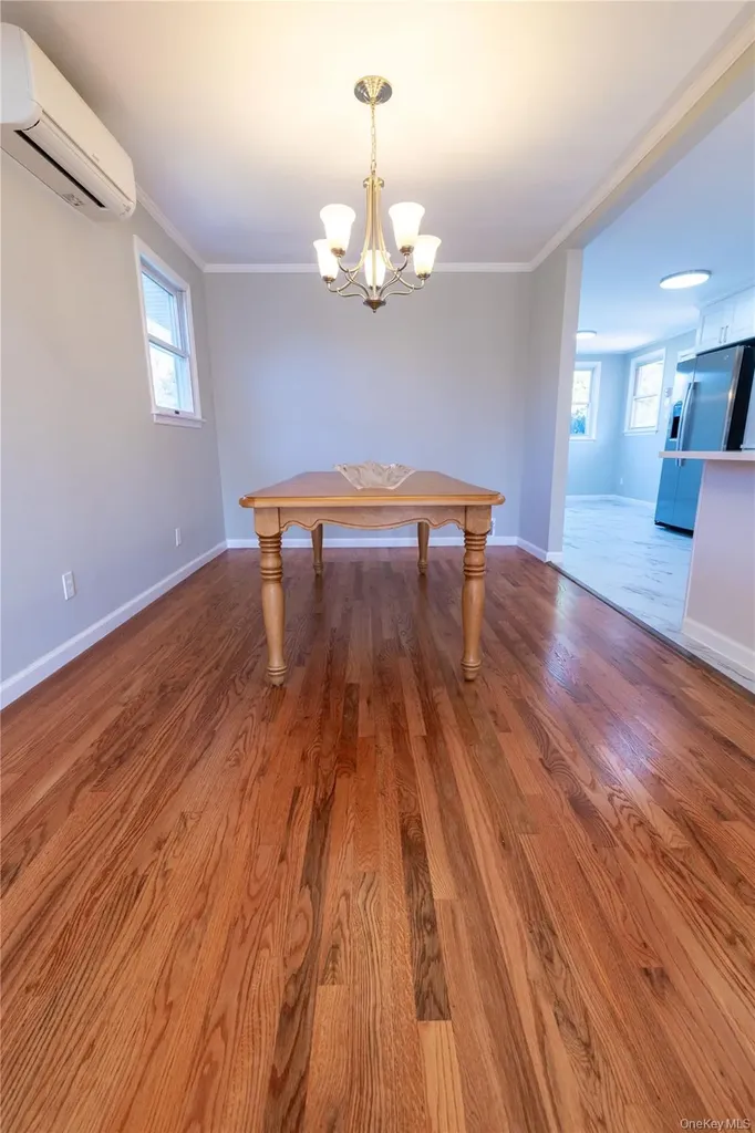 131 Ira Road Syosset NY 11791