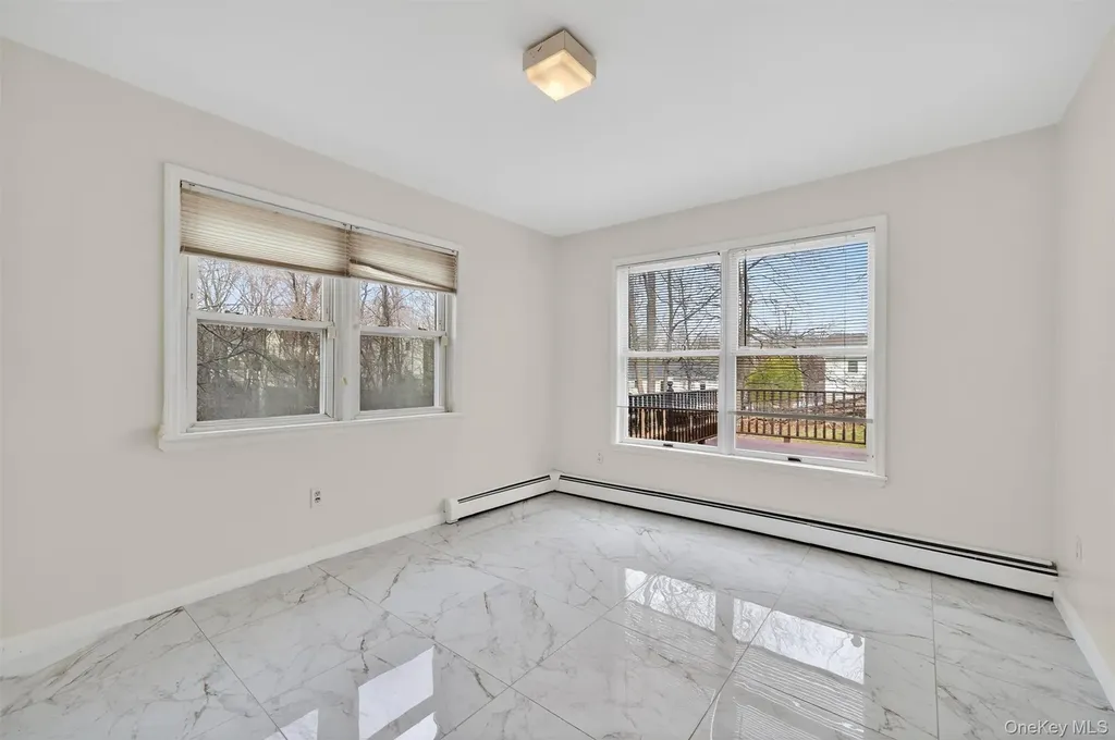 82 Walton Terrace Monroe NY 10950