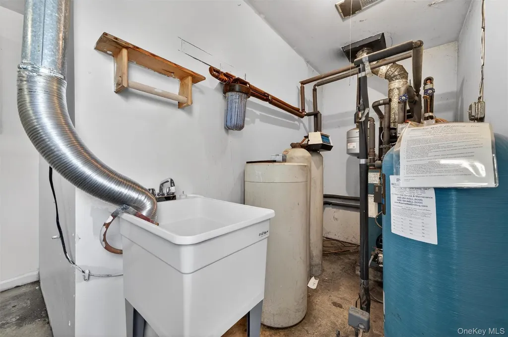 82 Walton Terrace Monroe NY 10950