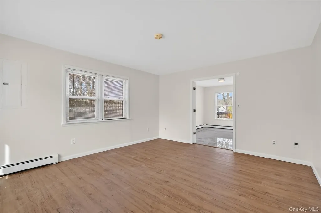82 Walton Terrace Monroe NY 10950