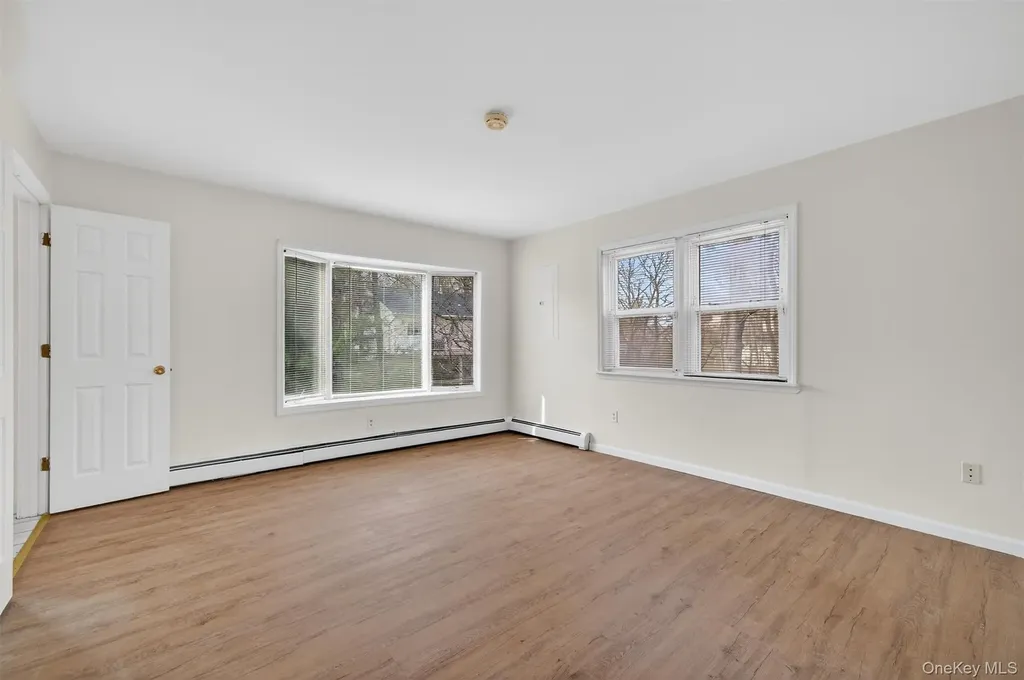 82 Walton Terrace Monroe NY 10950