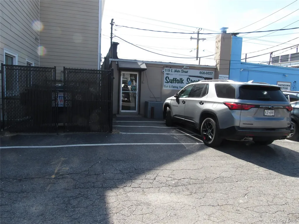 119 E Main Street Smithtown NY 11787