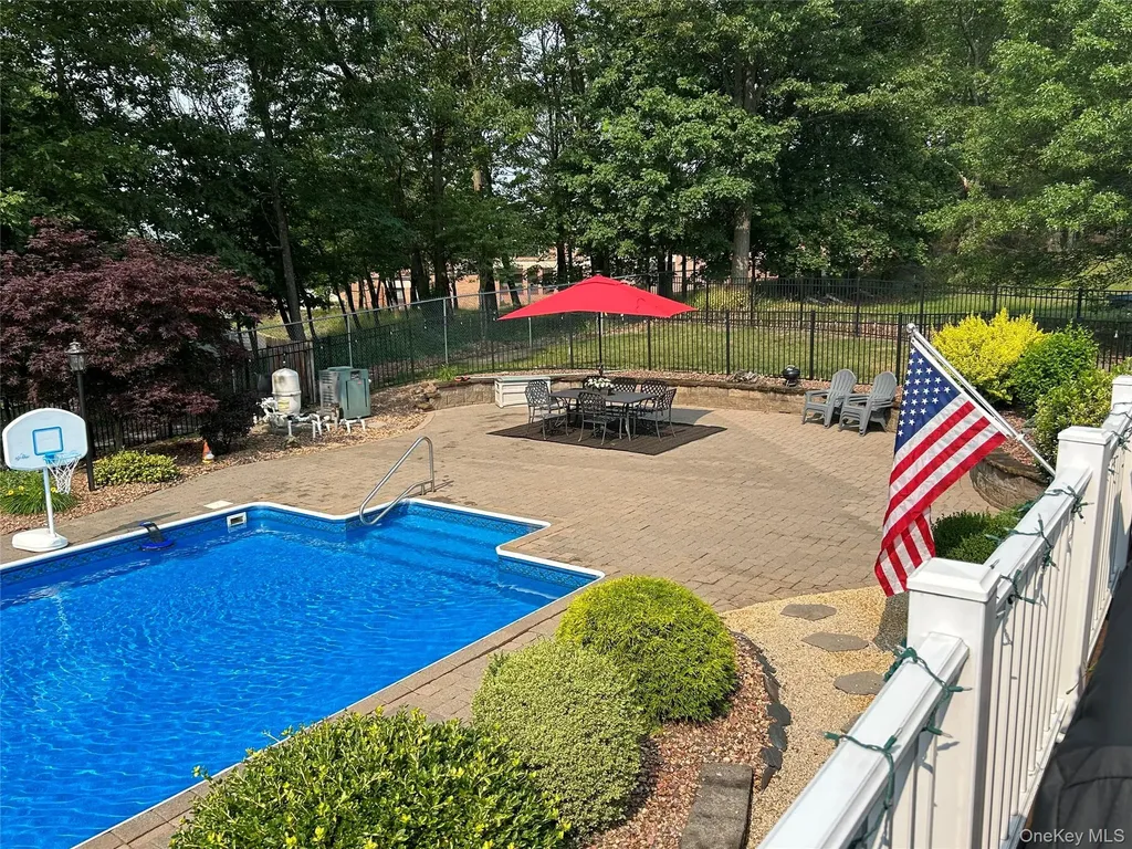 2 Corral Lane Goshen NY 10924