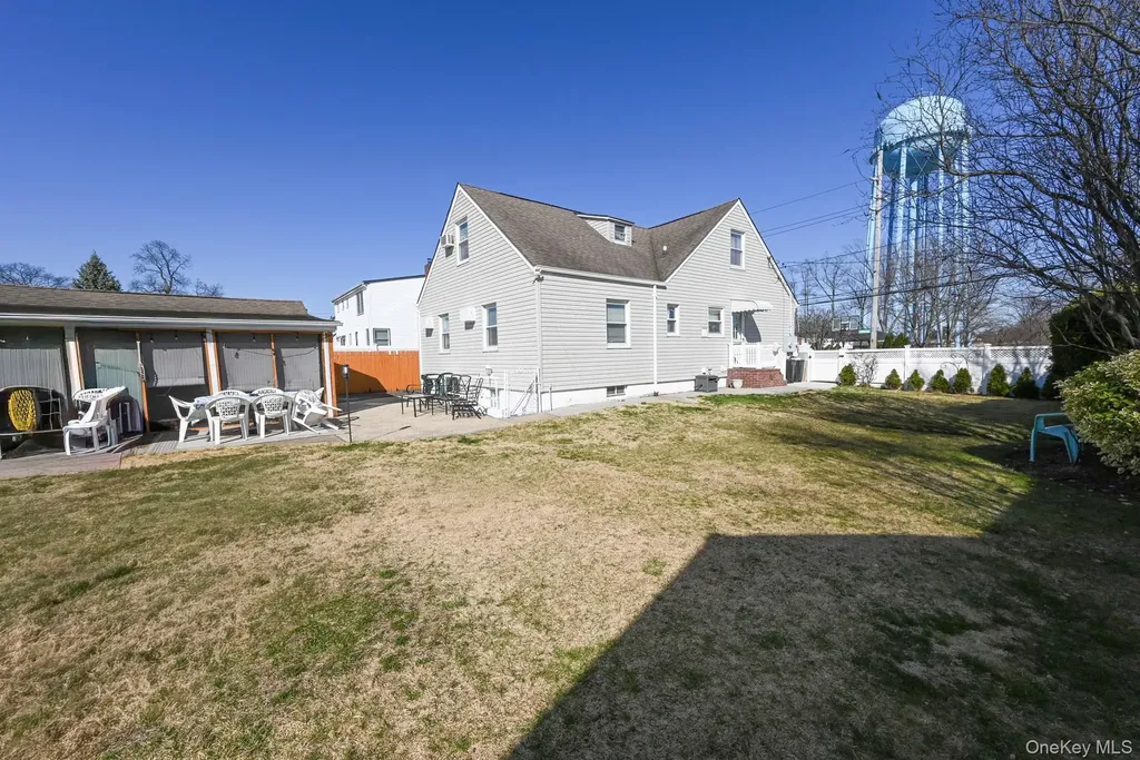 380 Doris Avenue Franklin Square NY 11010