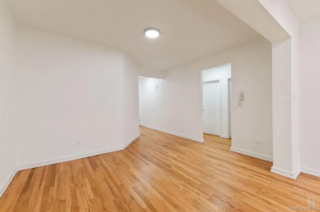 79-10 34th Avenue Jackson Heights NY 11372