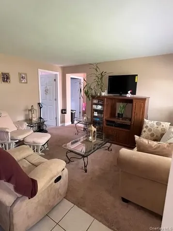 10 Wisteria Way Commack NY 11725
