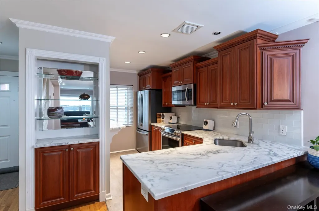 50 N Broadway Nyack NY 10960