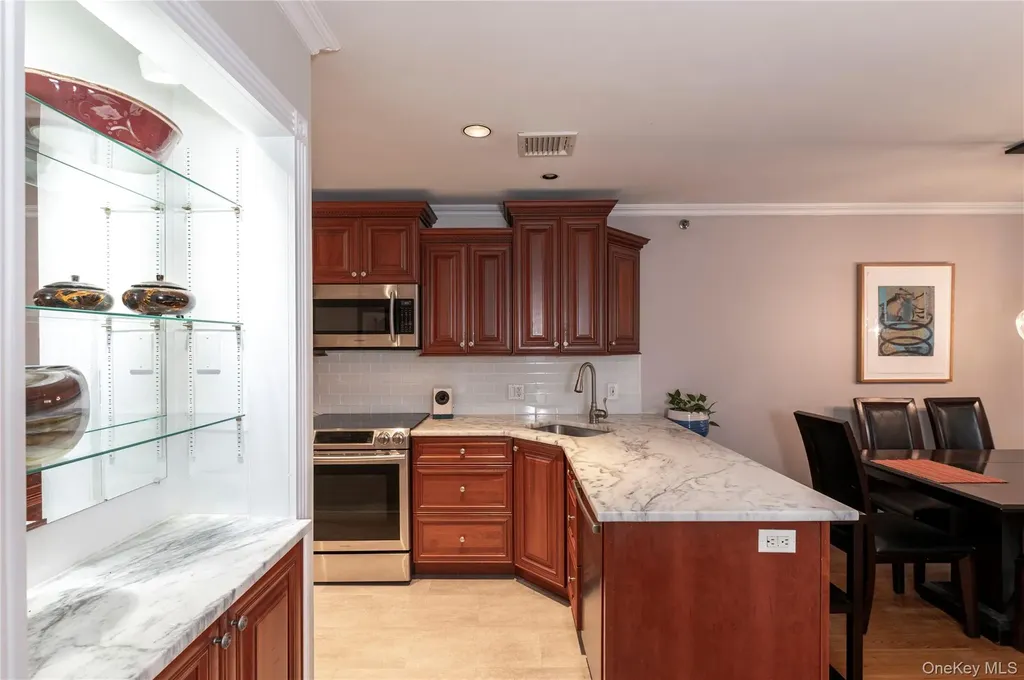 50 N Broadway Nyack NY 10960