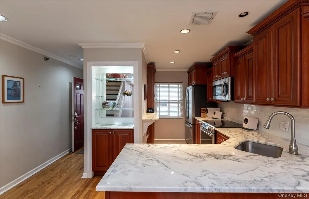 50 N Broadway Nyack NY 10960