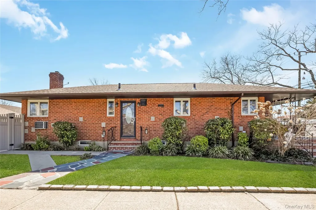 7-03 147th Street Whitestone NY 11357