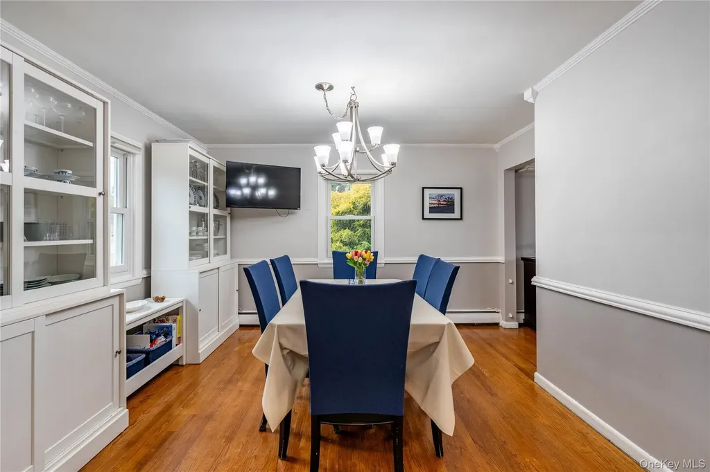 29 Rombout Ridge Road Poughkeepsie NY 12603