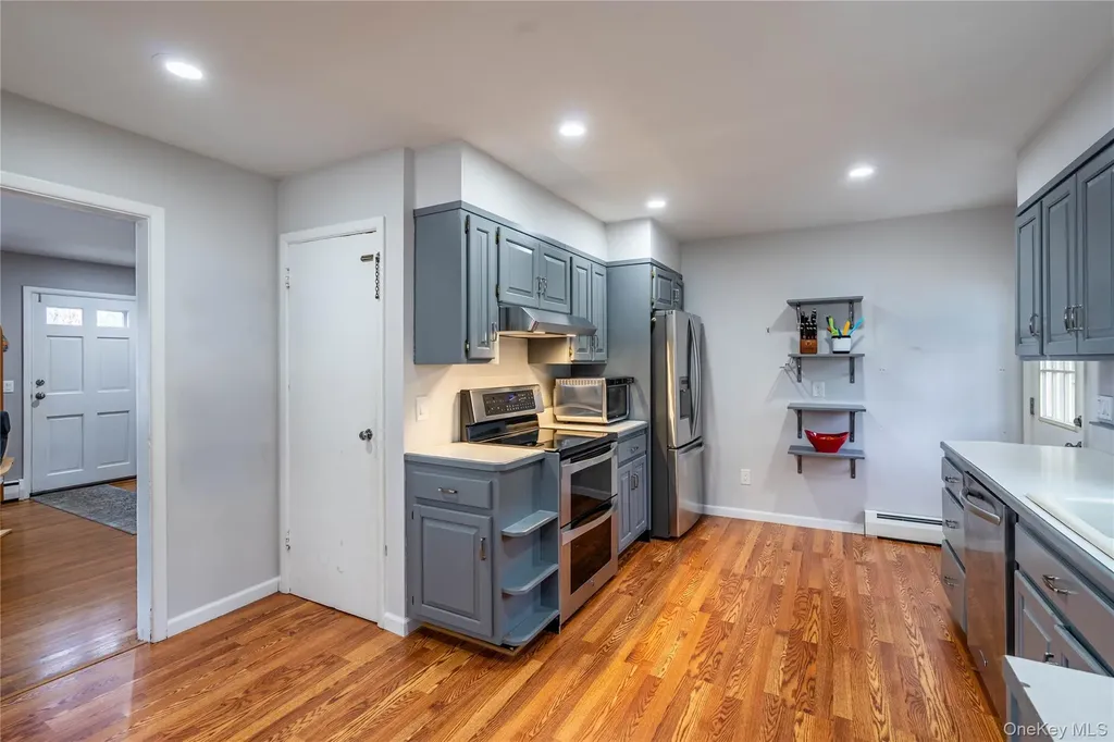 29 Rombout Ridge Road Poughkeepsie NY 12603