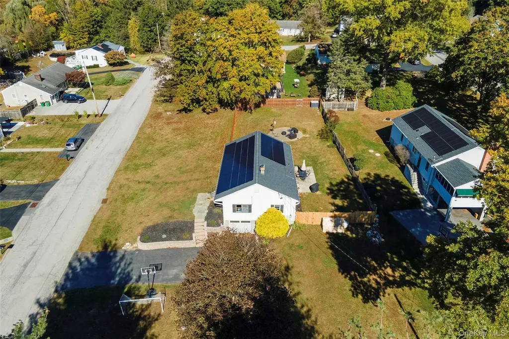 29 Rombout Ridge Road Poughkeepsie NY 12603