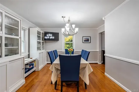 29 Rombout Ridge Road Poughkeepsie NY 12603