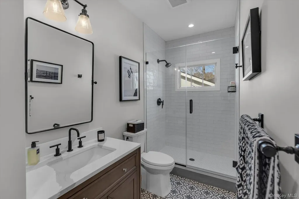 1305 Sigsbee Road Mattituck NY 11952