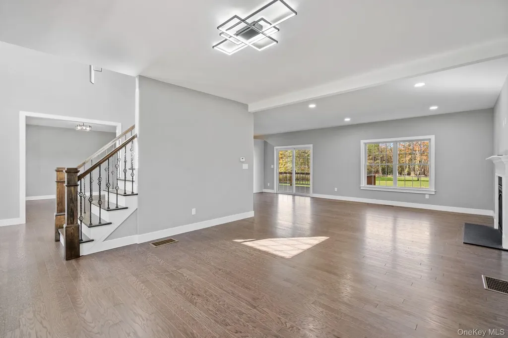 59 Paddock Drive Pine Bush NY 12566